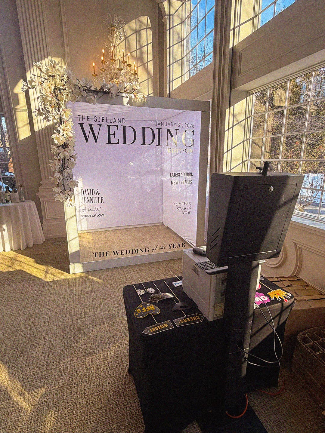 Magazine Photo Booth Box